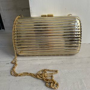Vintage metal gold/silver clutch with chain